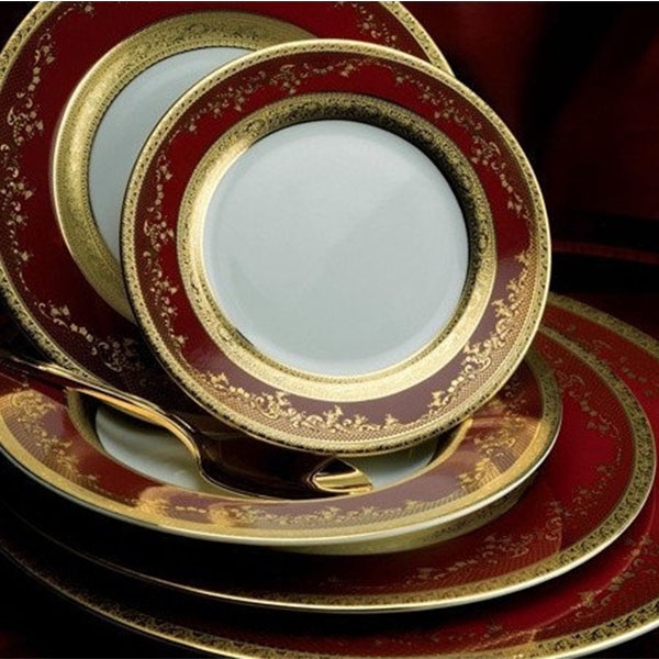 Фарфор Royal Gold - Полный Набор на 12 Персон Бордо (70 Единиц) от Цептер